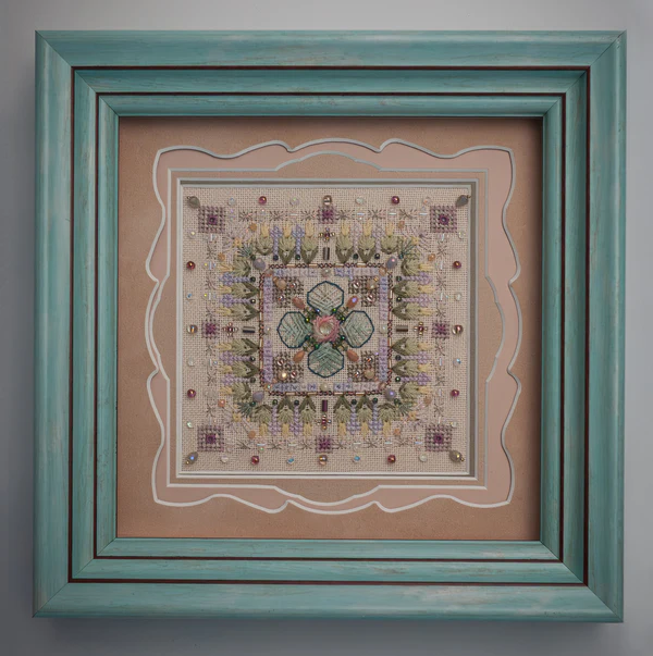 Iris Veil | Garden Series 1: Iris Trifold | IMake | i-mini-017